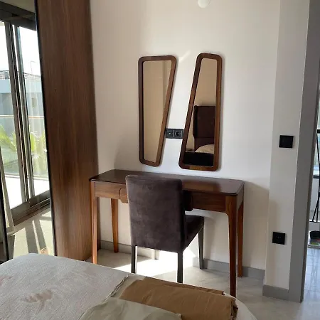 Roza - Private Pool & Garden In Appartement Kusadası